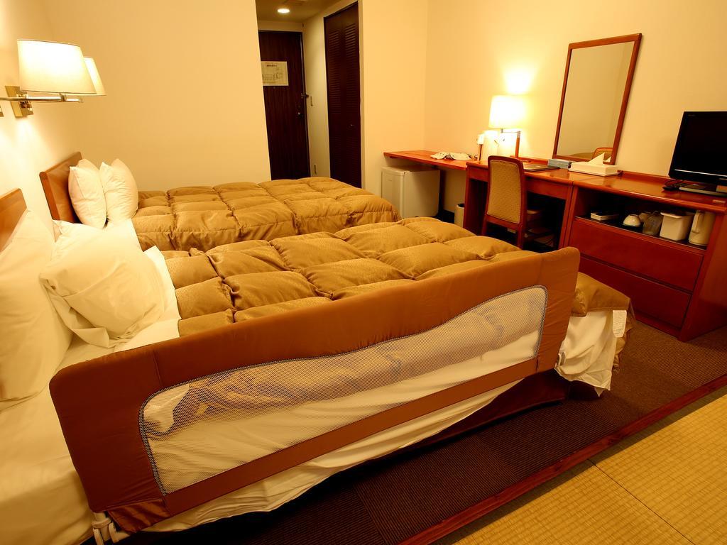 Fuji Hakone Land Schole Plaza Hotel Kannami Екстер'єр фото