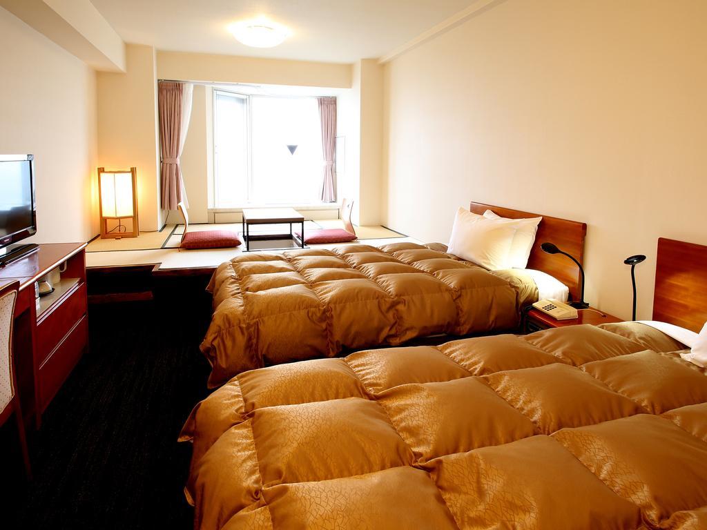 Fuji Hakone Land Schole Plaza Hotel Kannami Екстер'єр фото