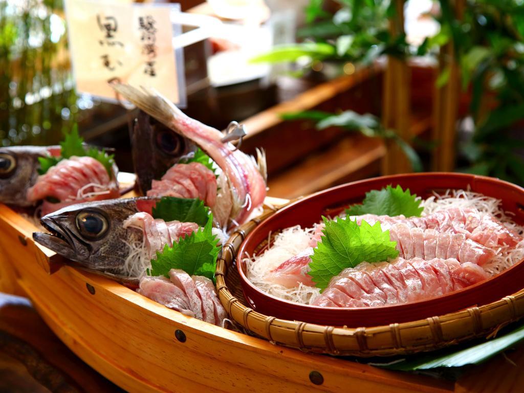 Fuji Hakone Land Schole Plaza Hotel Kannami Екстер'єр фото